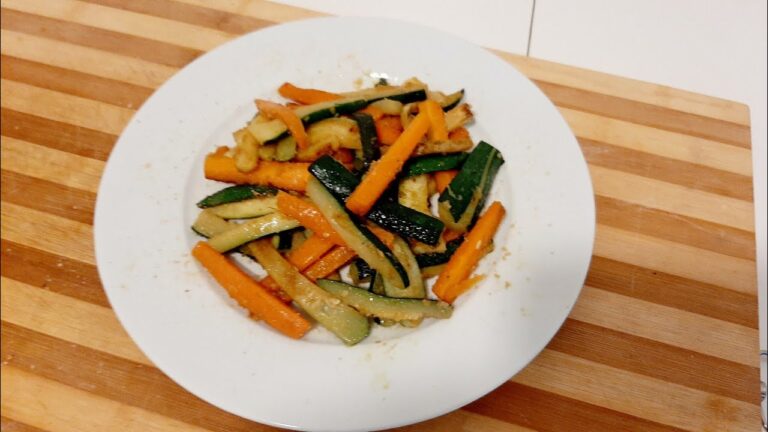 Carote Julienne Croccanti: Ricetta Facile e Veloce