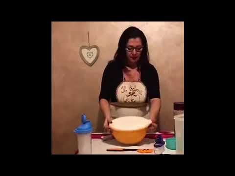 Pizza in Ciotola Tupperware: La Soluzione Perfetta per una Cena Immediata