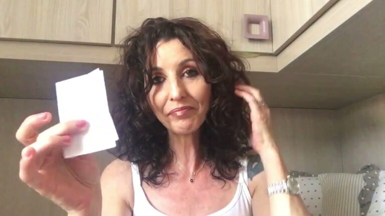 Recensioni sui Prodotti per Capelli Mood: Qualità e Performance