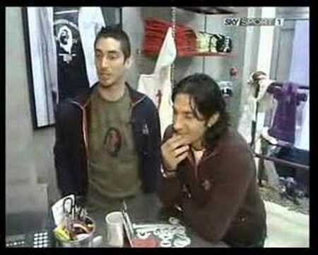 Baci e Abbracci: Maglie che Scaldano il Cuore