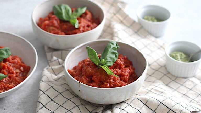 Pappa al Pomodoro con Passata Mutti: Ricetta Tradizionale e Gustosa