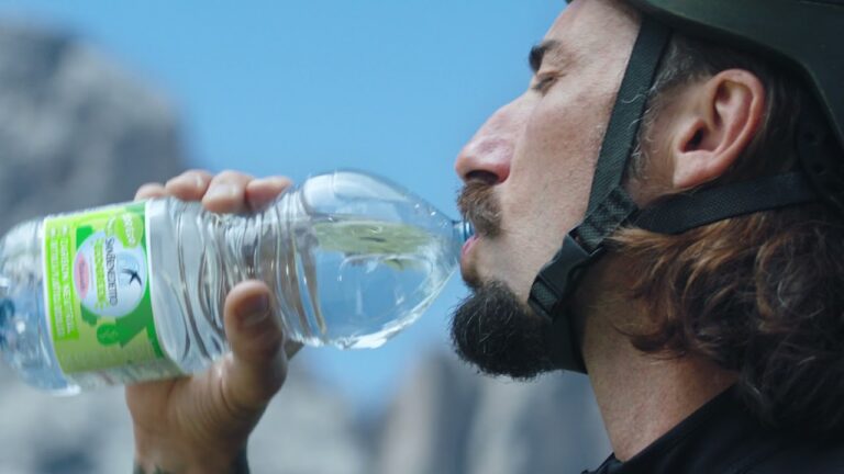 Recensioni sull’Acqua San Benedetto Ecogreen: Sostenibilit&agrave; e Qualit&agrave;