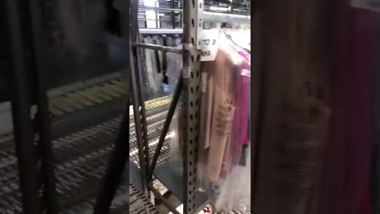Outlet Gaudì: Moda Accessibile e Stile Unico