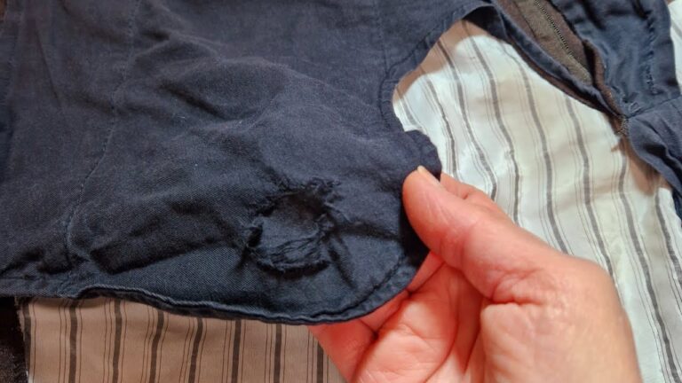 Pantaloni Uomo in Cotone e Seta: Stile e Comfort Unici