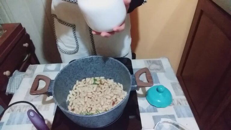 Vellutata Gia Pronta: Praticità e Gusto in Cucina