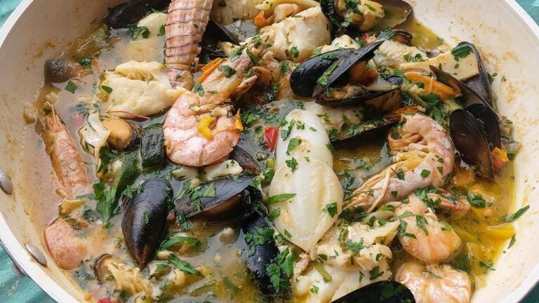 Zuppa di Pesce Surgelata: Il Gusto del Mare a Tavola