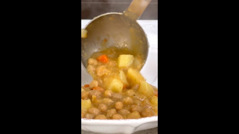 Zuppa di Patate e Ceci in Scatola: Ricetta Facile e Gustosa