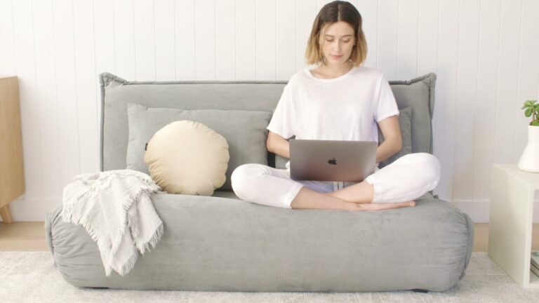 Recensioni del Divano Felice: Comfort e Stile a Confronto